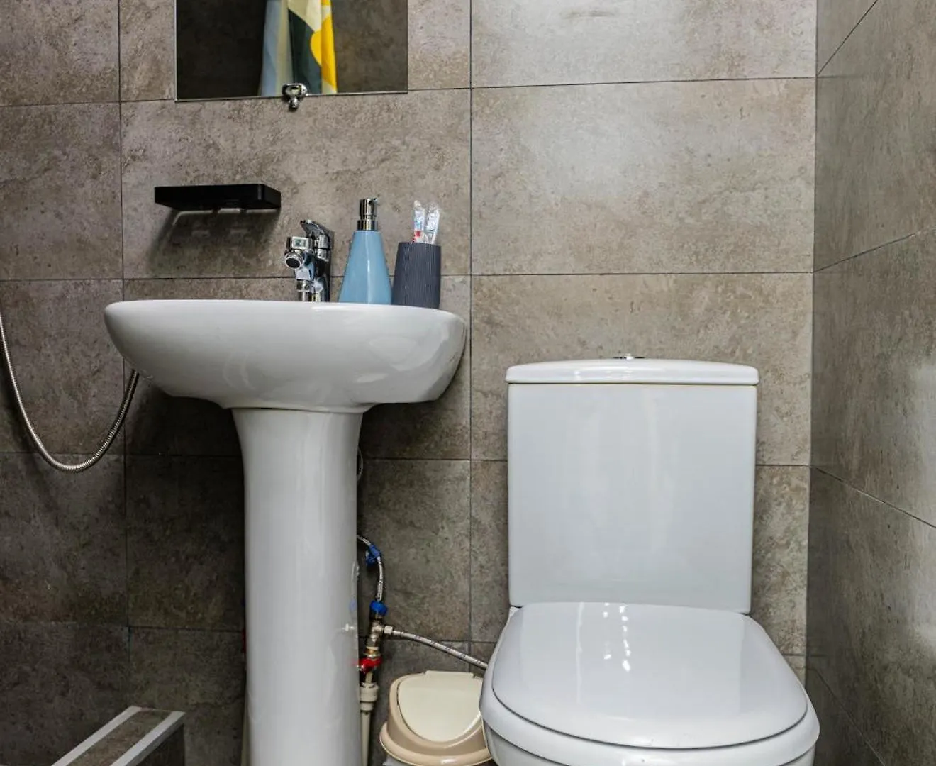 Yourhouse На Си Синхая 22 Близко К Меге Almaty